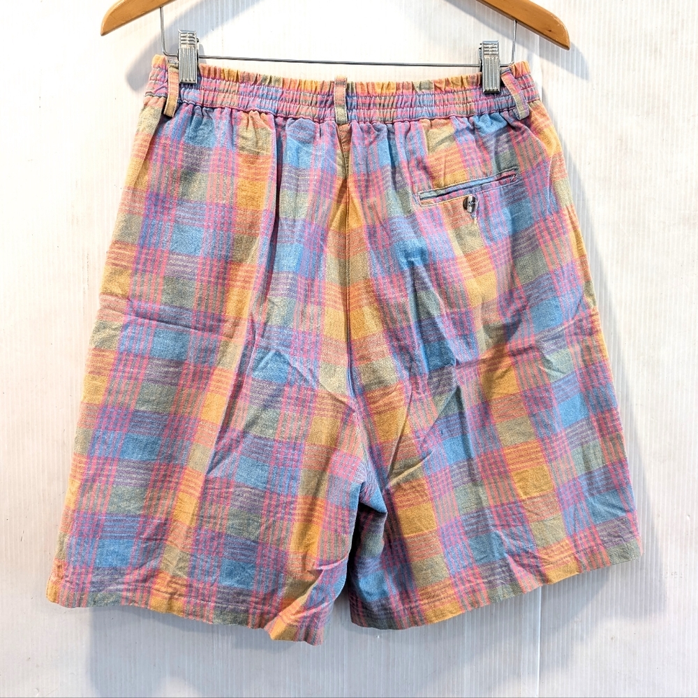 VINTAGE Liz Thomas 80s Plaid Multicolor Womens Pleated Shorts - Picture 2 of 9